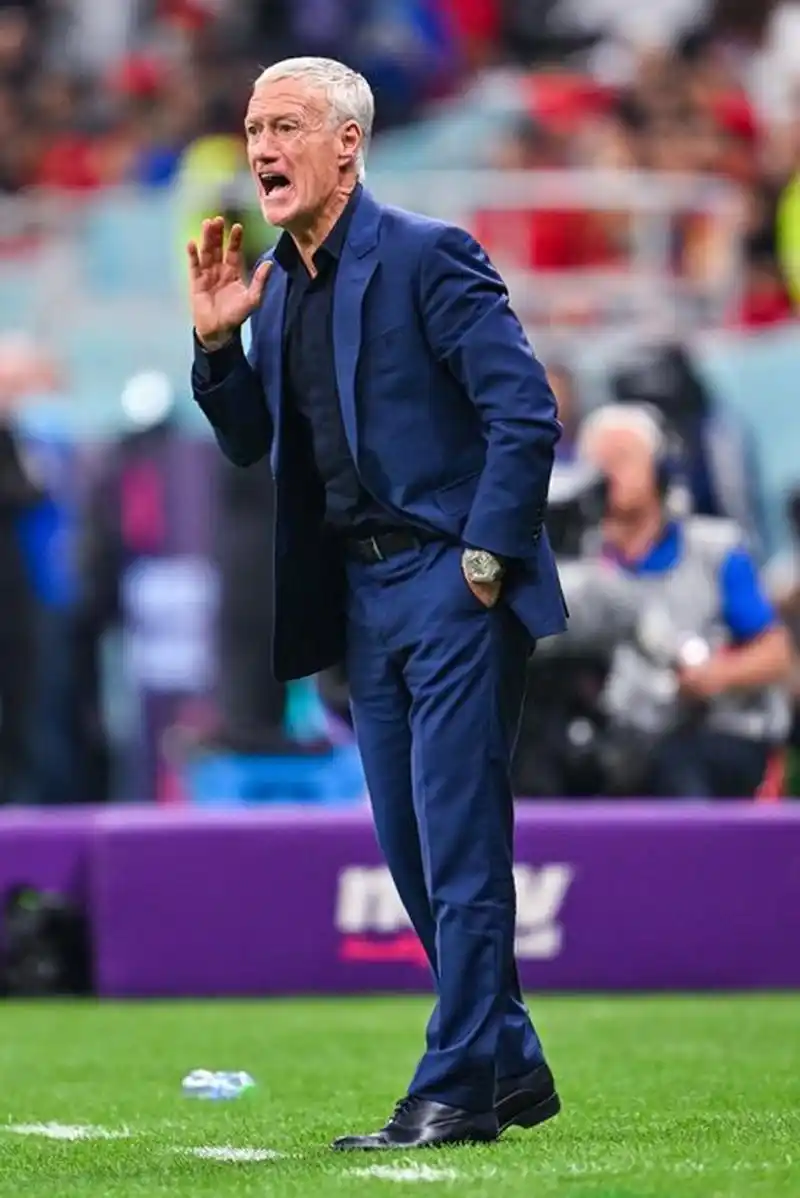 助选手们在 助选手们在