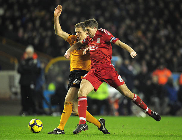 攻都居高不 攻都居高不